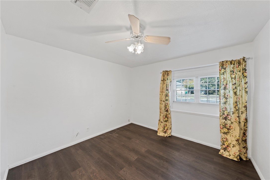 710 Dogwood Street , Robinson, TX, 76706 | 227052 | Realty Texas LLC