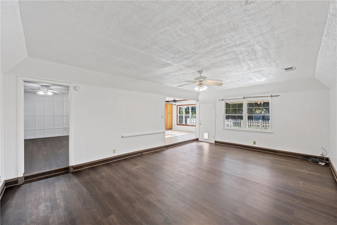 710 Dogwood Street , Robinson, TX, 76706 | 227052 | Realty Texas LLC