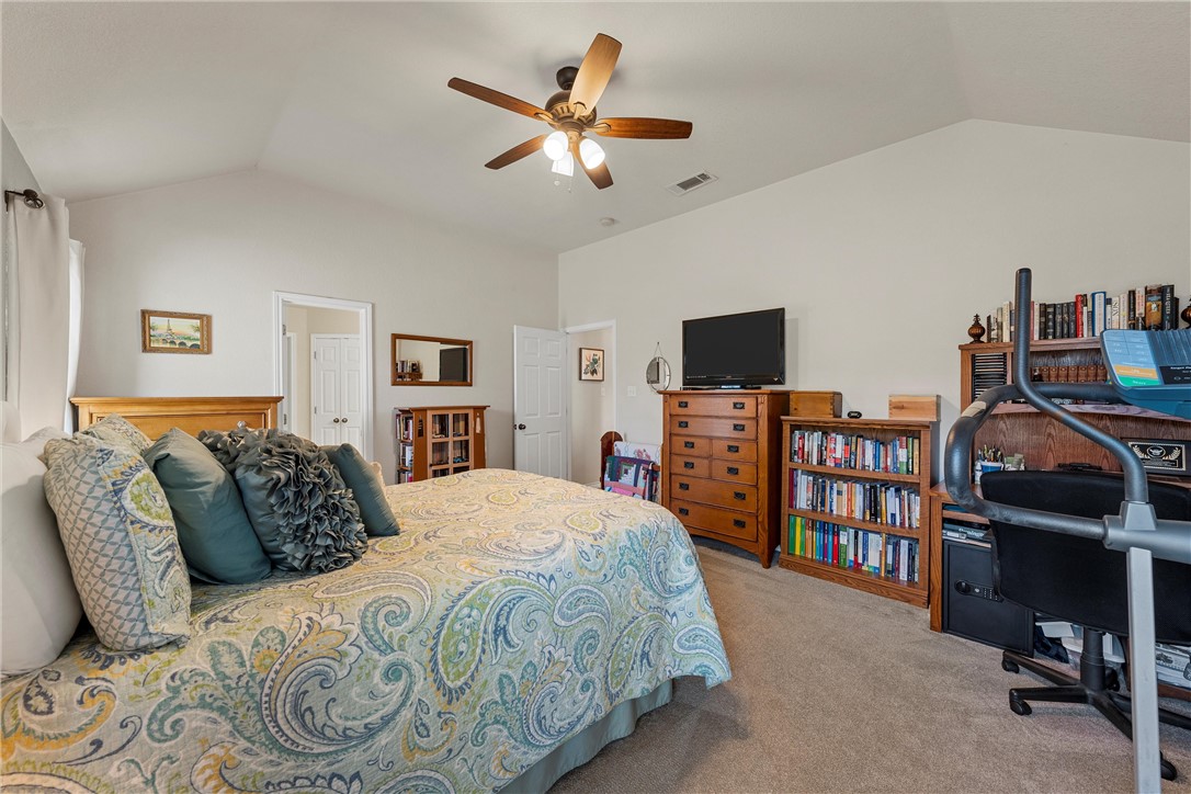 1403 Golf Course Road , Gatesville, TX, 76528 | 227093 | Realty Texas LLC
