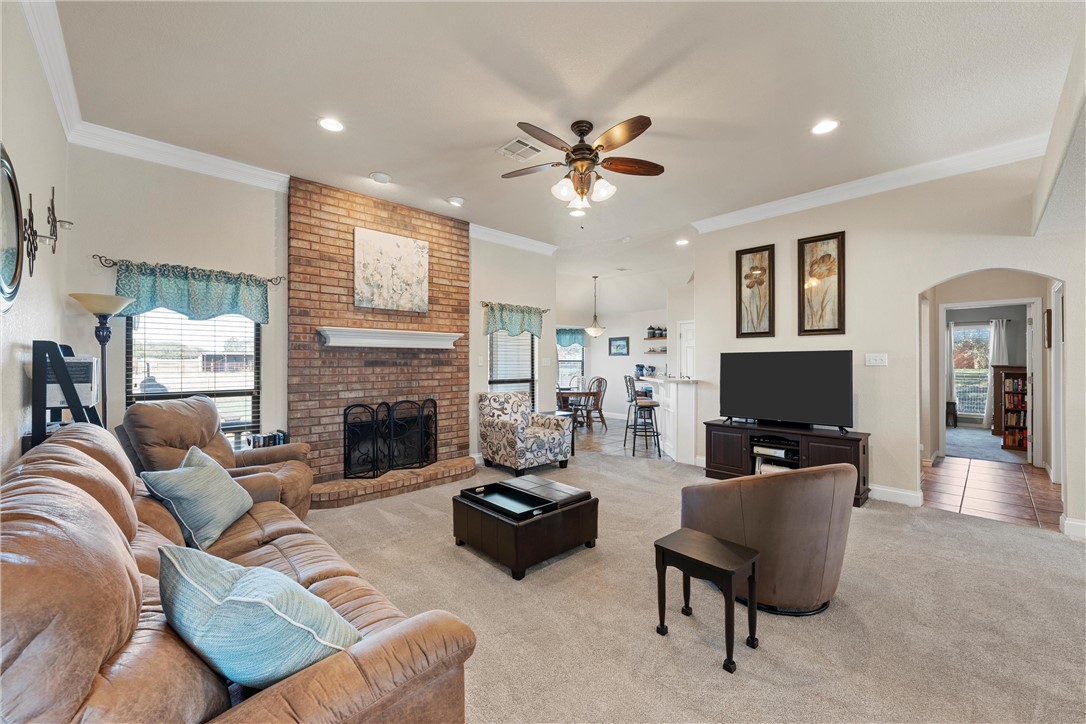 1403 Golf Course Road , Gatesville, TX, 76528 | 227093 | Realty Texas LLC