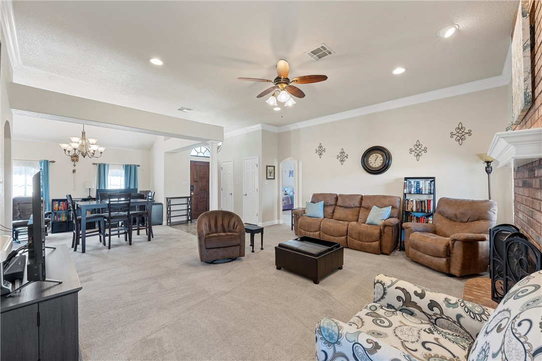 1403 Golf Course Road , Gatesville, TX, 76528 | 227093 | Realty Texas LLC