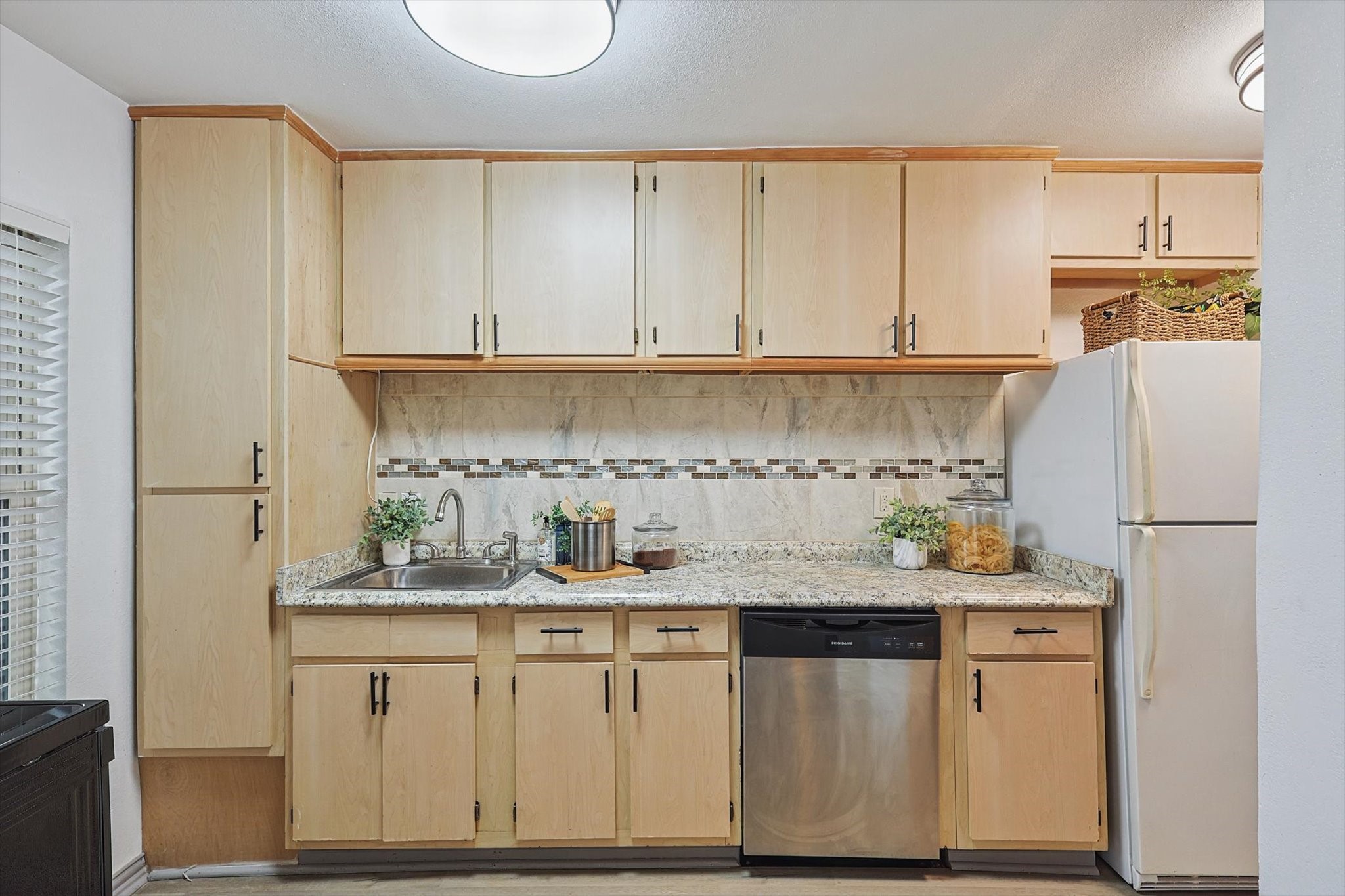 4039 Cole Avenue 101 , Dallas, TX, 75204 | 20786598 | Realty Texas LLC