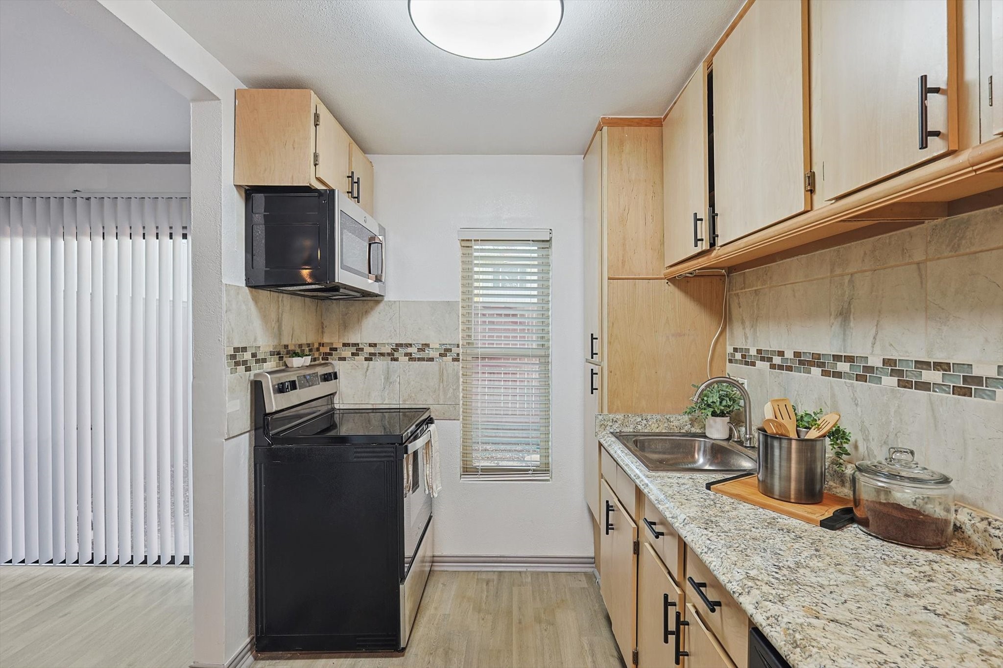 4039 Cole Avenue 101 , Dallas, TX, 75204 | 20786598 | Realty Texas LLC