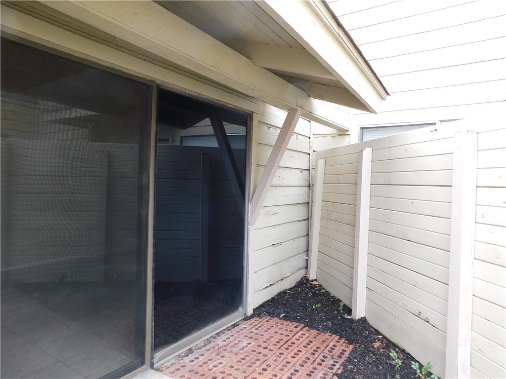 4407 Carter Creek Parkway 9 , Bryan, TX, 77802 | 24016061 | Realty Texas LLC