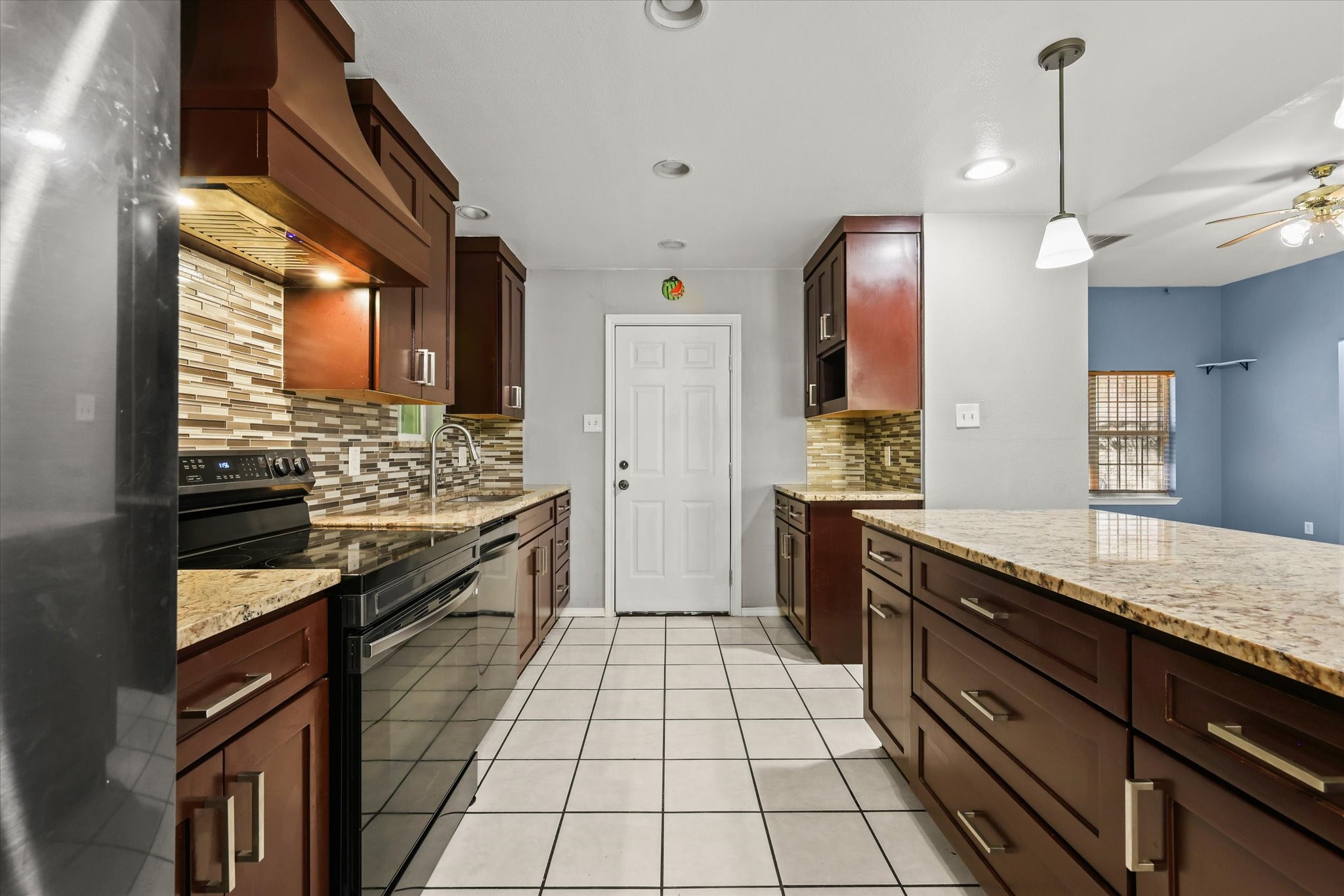 1847 Pueblo Street , Dallas, TX, 75212 | 20796076 | Realty Texas LLC