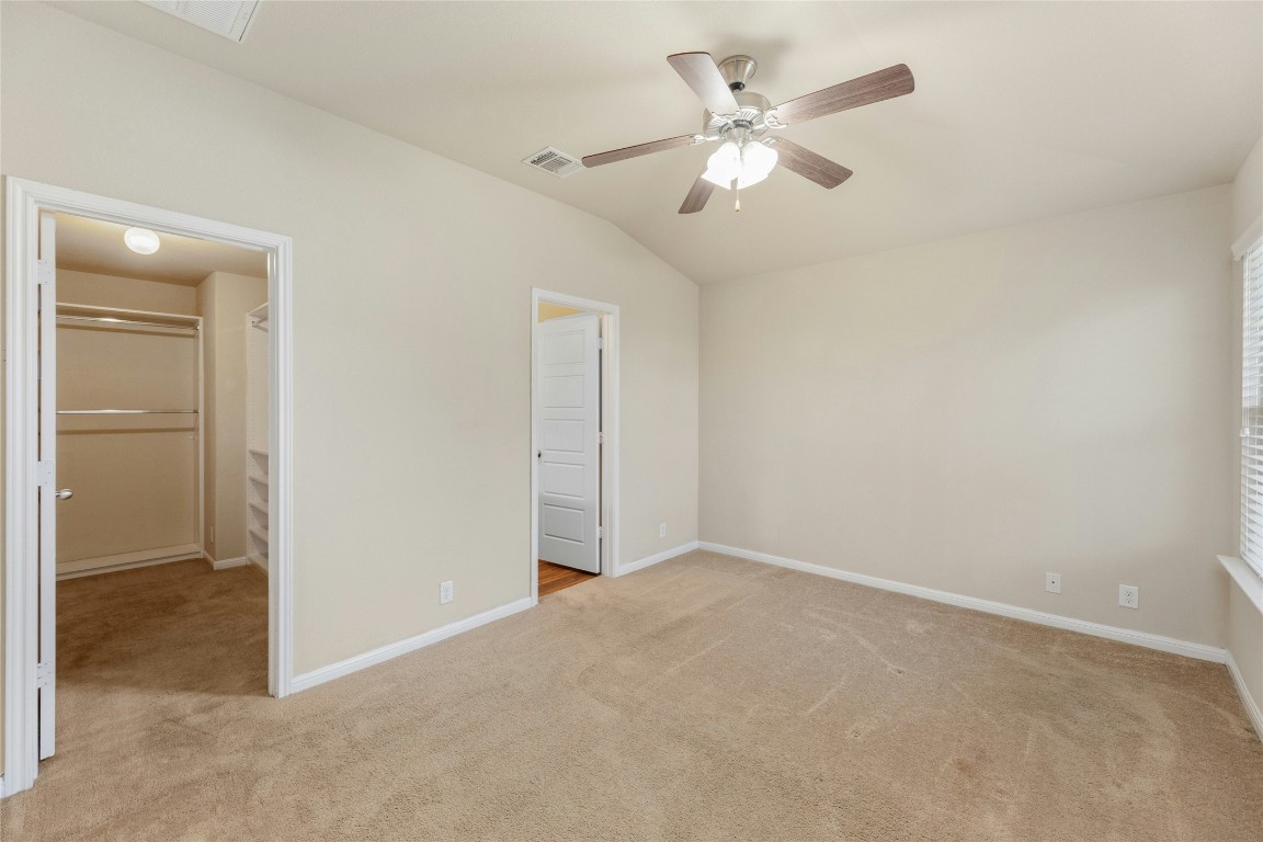 304 San Antonio Riverwalk , Hutto, TX, 78634 | 5389248 | Realty Texas LLC
