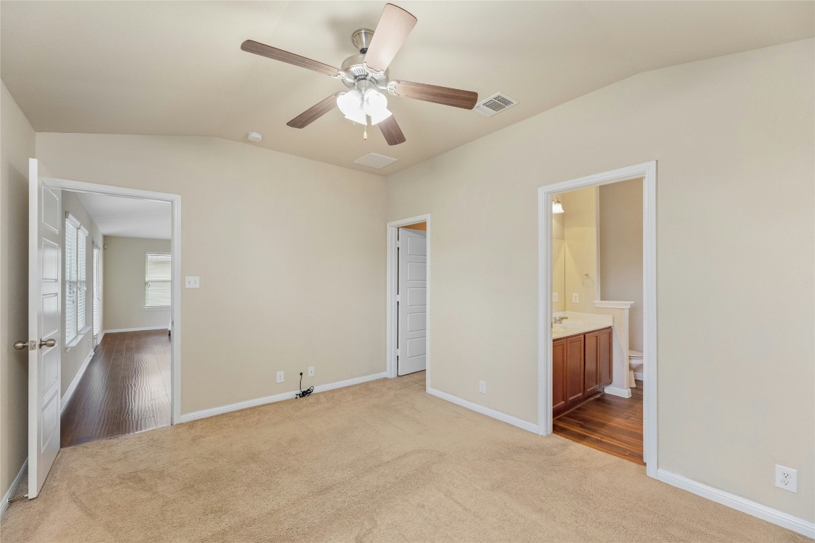 304 San Antonio Riverwalk , Hutto, TX, 78634 | 5389248 | Realty Texas LLC