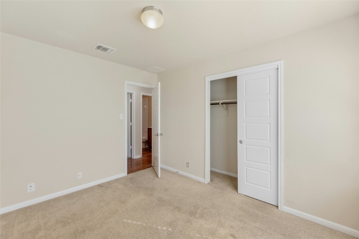 304 San Antonio Riverwalk , Hutto, TX, 78634 | 5389248 | Realty Texas LLC