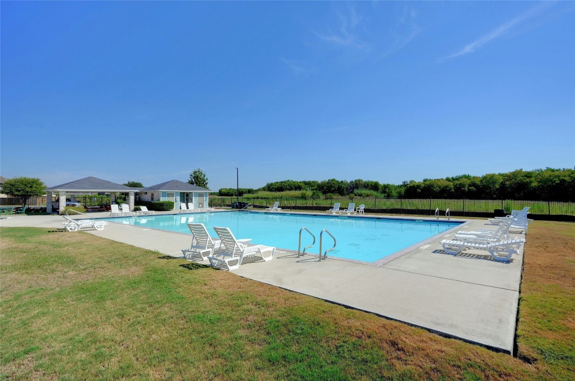 304 San Antonio Riverwalk , Hutto, TX, 78634 | 5389248 | Realty Texas LLC