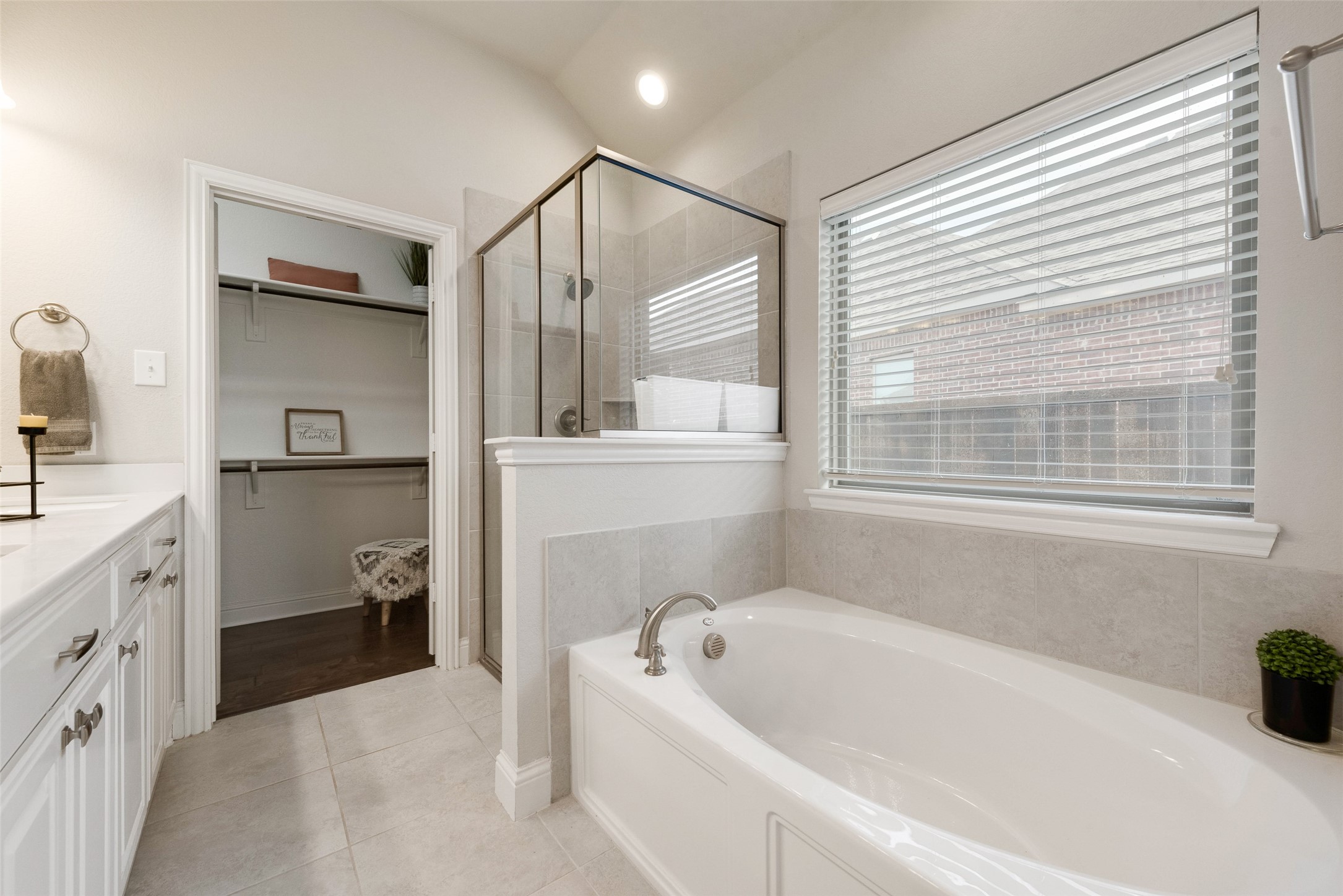 228 Dakota Drive , Waxahachie, TX, 75167 | 20796937 | Realty Texas LLC