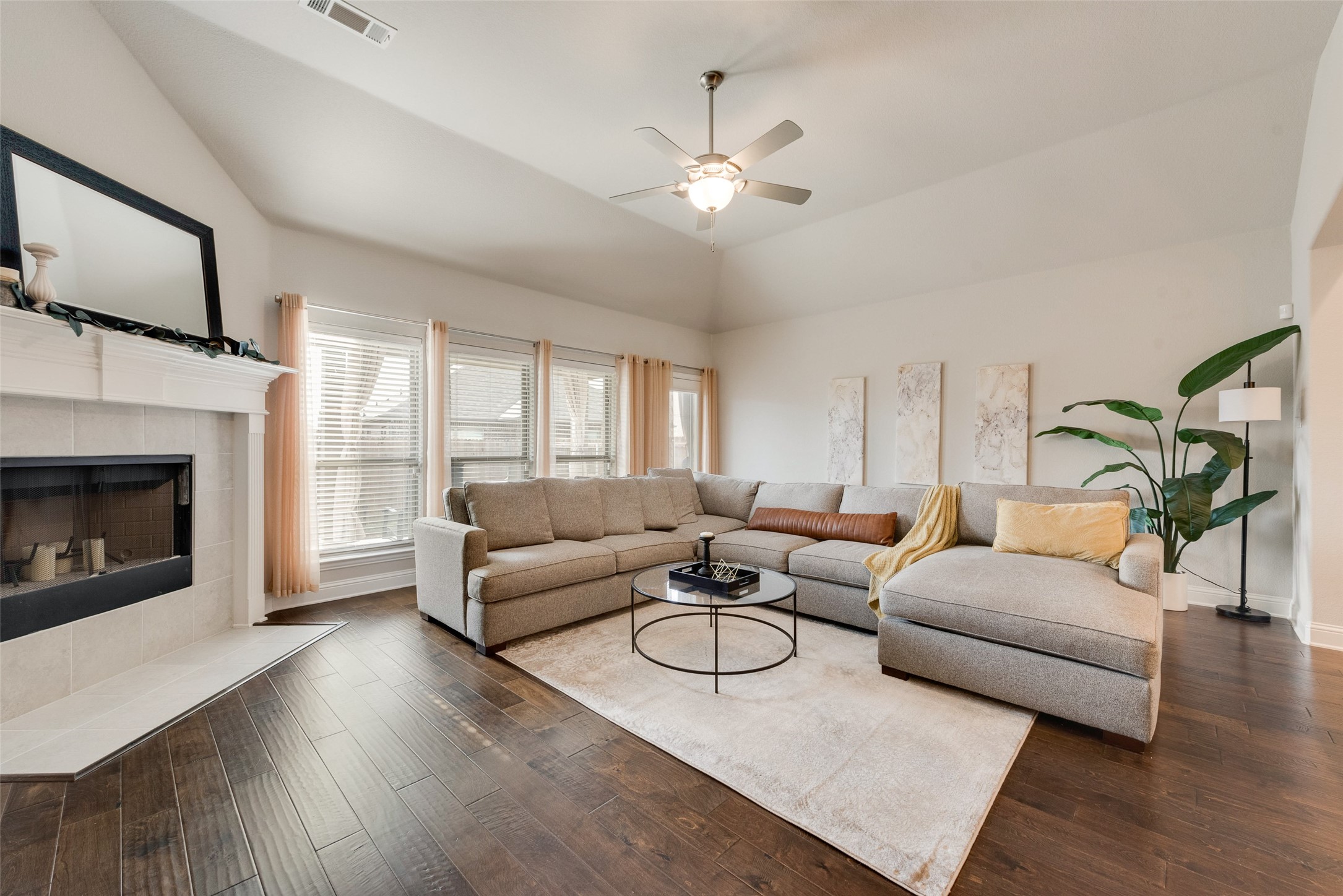 228 Dakota Drive , Waxahachie, TX, 75167 | 20796937 | Realty Texas LLC