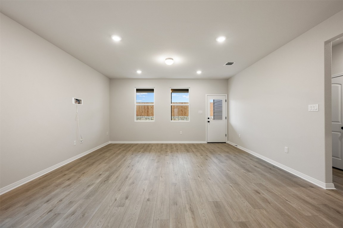 727 Palo Brea Loop , Hutto, TX, 78634 | 5615830 | Realty Texas LLC