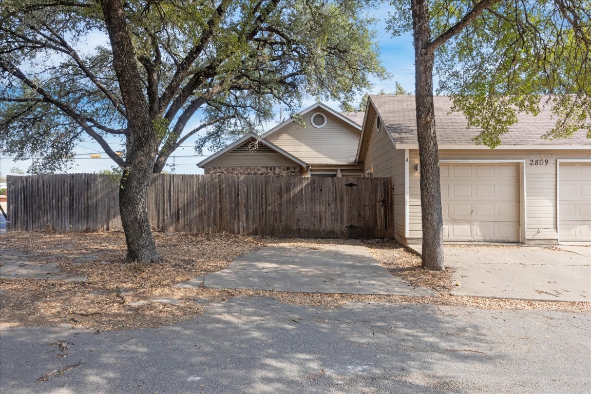 2809 W Slaughter Lane A