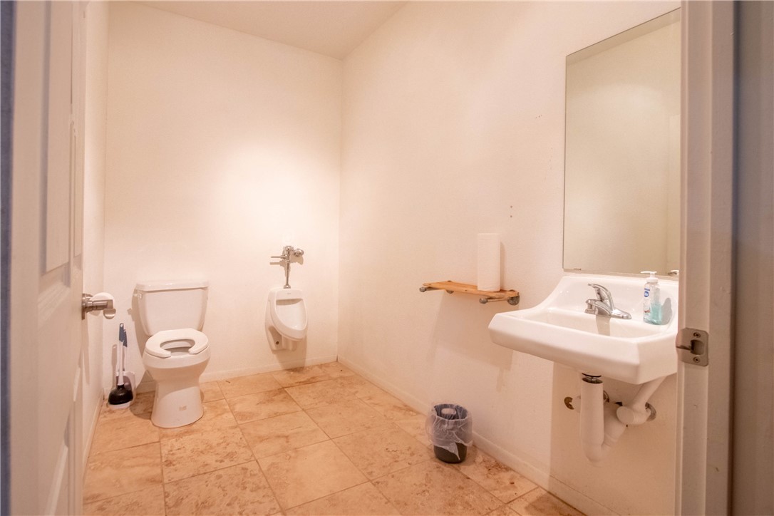 201 S Main Street , Caldwell, TX, 77836 | 24017600 | Realty Texas LLC