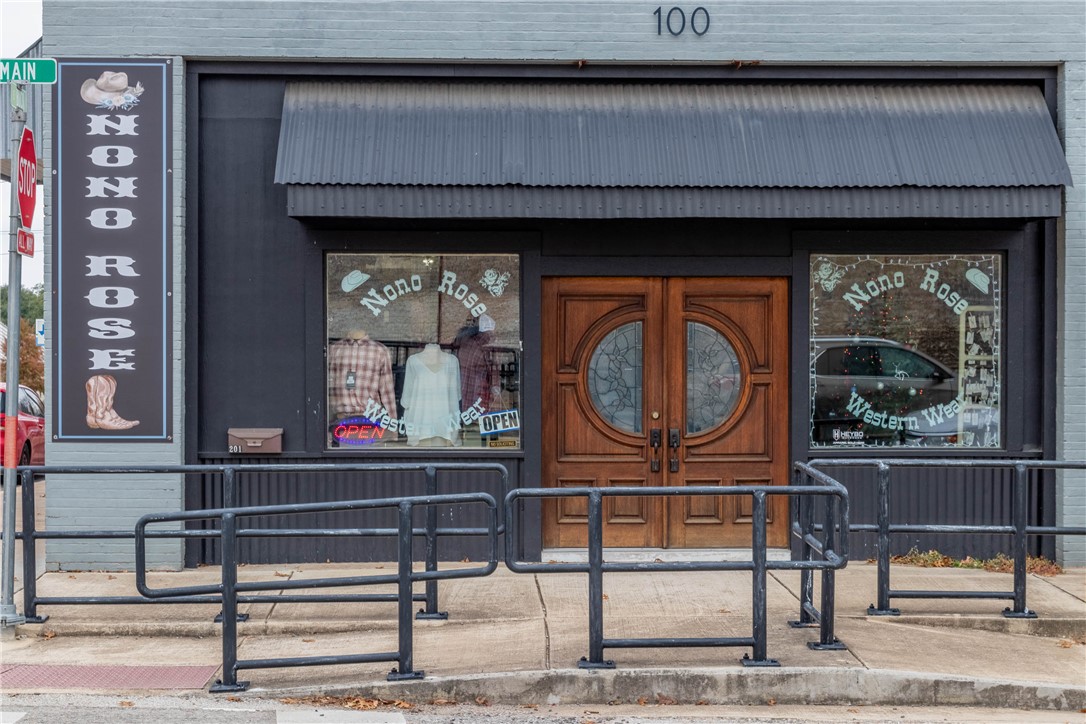 201 S Main Street , Caldwell, TX, 77836 | 24017600 | Realty Texas LLC