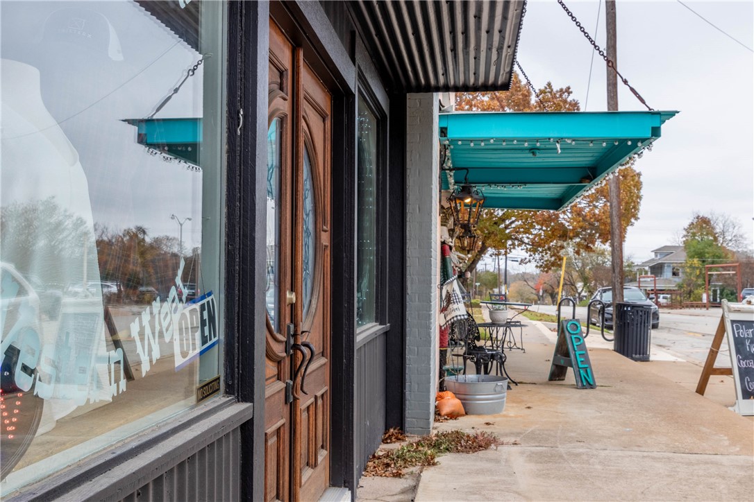 201 S Main Street , Caldwell, TX, 77836 | 24017600 | Realty Texas LLC