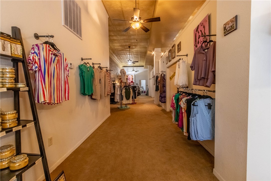 201 S Main Street , Caldwell, TX, 77836 | 24017600 | Realty Texas LLC