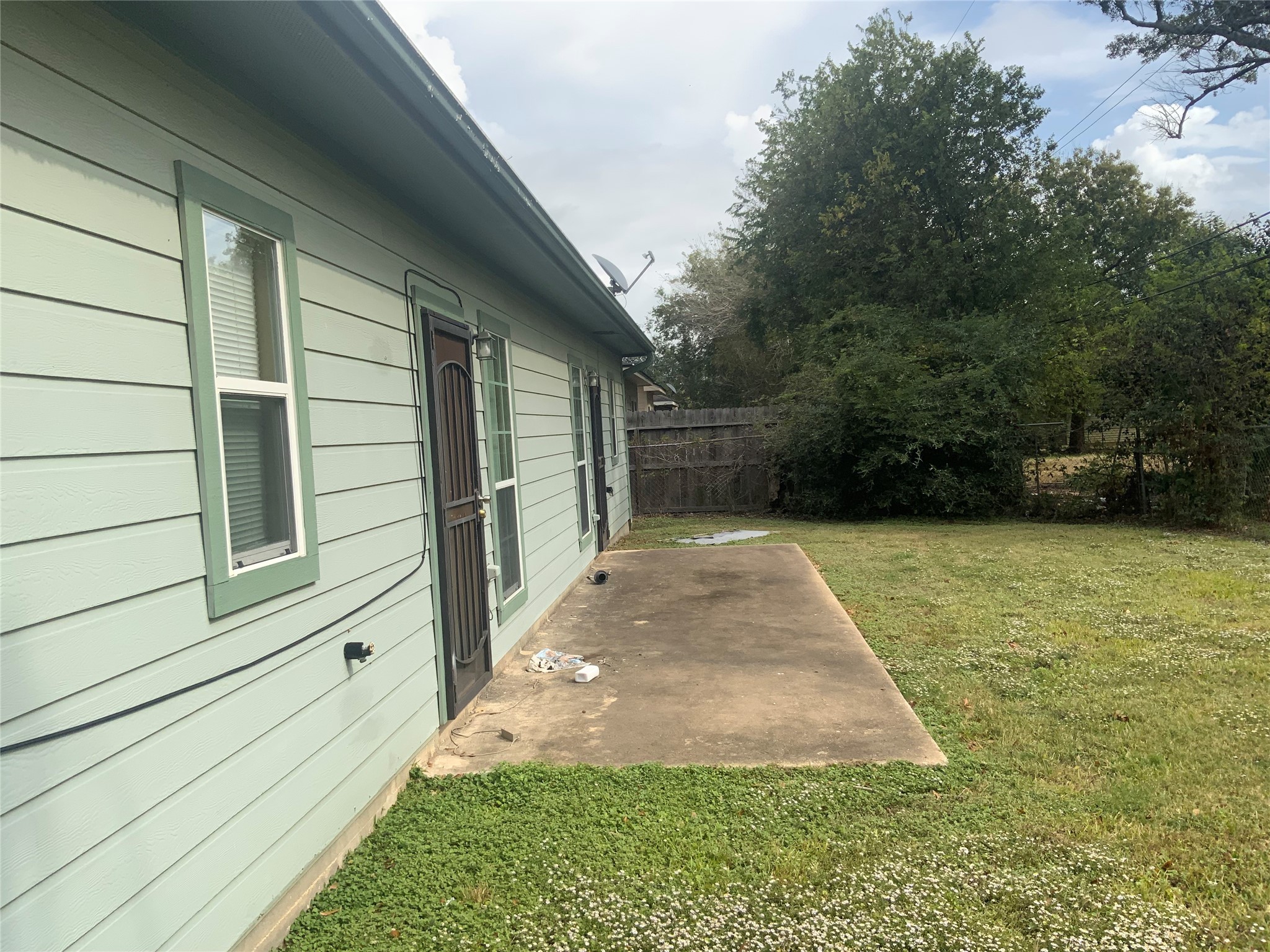 3110 Grassmere Street A/B , Houston, TX, 77051 | 62103413 | Realty Texas LLC