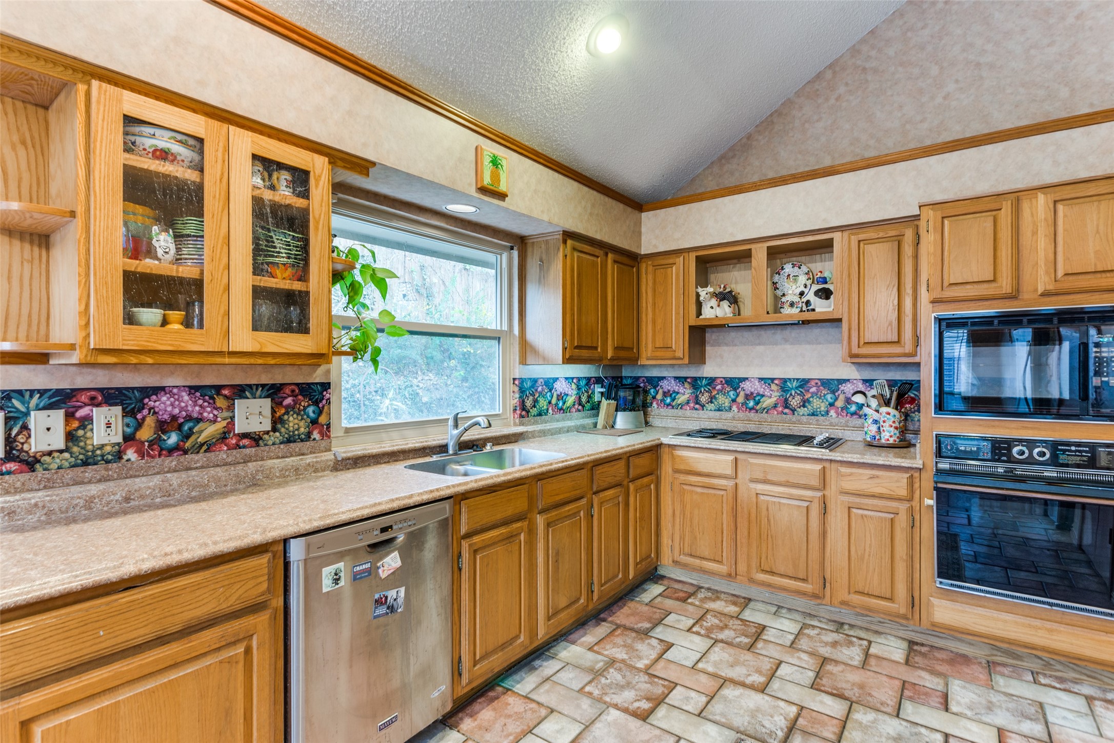 6604 Kingsferry Court , Arlington, TX, 76016 | 20798844 | Realty Texas LLC