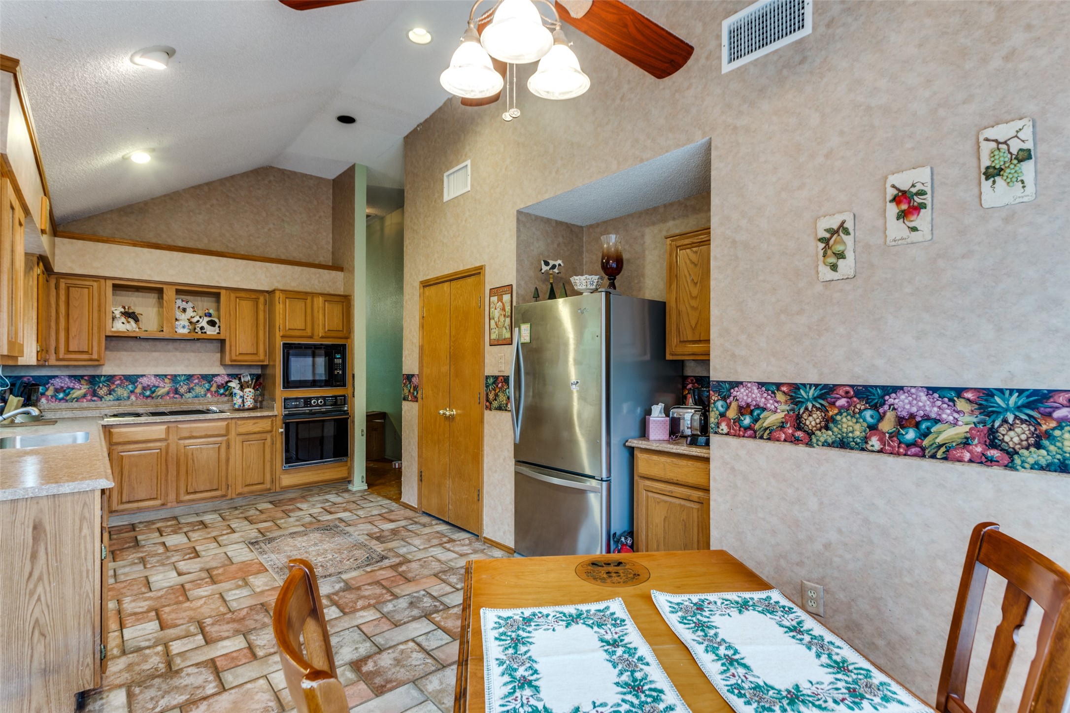 6604 Kingsferry Court , Arlington, TX, 76016 | 20798844 | Realty Texas LLC