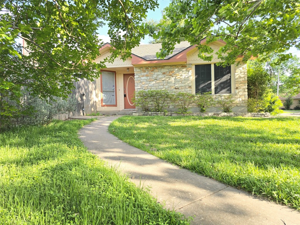 Sold: 16829 Village Oak Loop Blog Image Banner