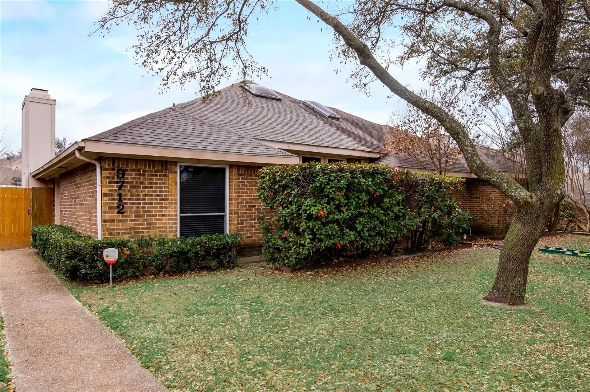 9712 Summerwood Circle , Dallas, TX, 75243 | 20799739 | Realty Texas LLC