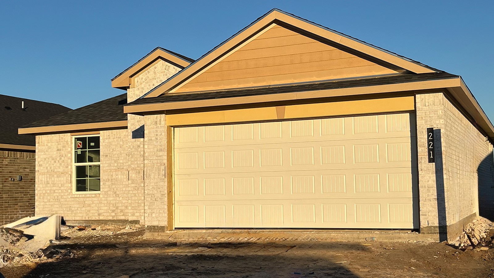 221 Amy Street,Angleton, TX 77515