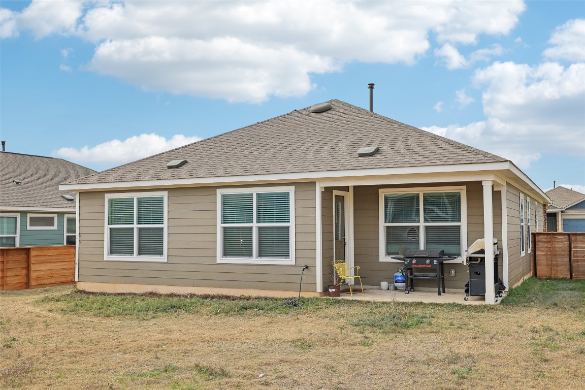381 Barcelona Street , Kyle, TX, 78640 | 1867833 | Realty Texas LLC