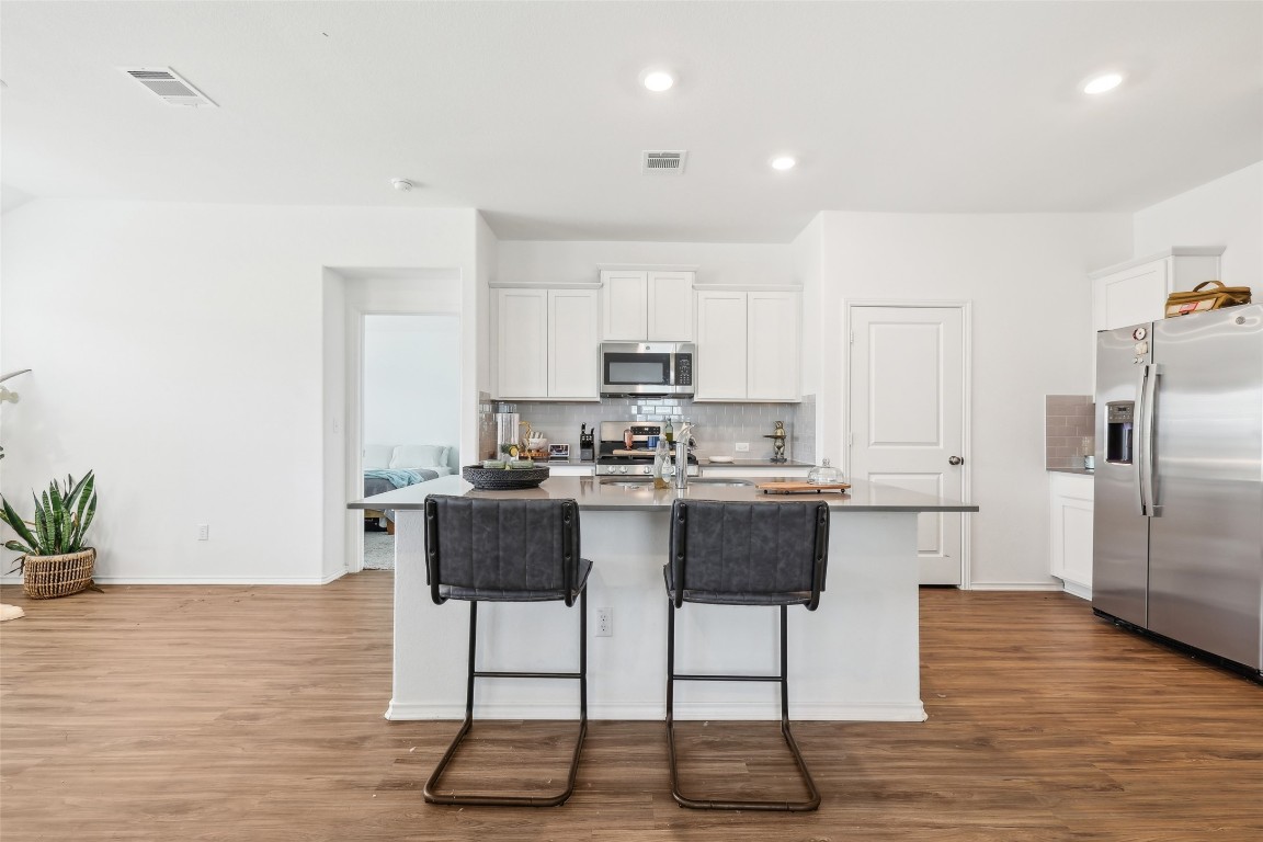 381 Barcelona Street , Kyle, TX, 78640 | 1867833 | Realty Texas LLC