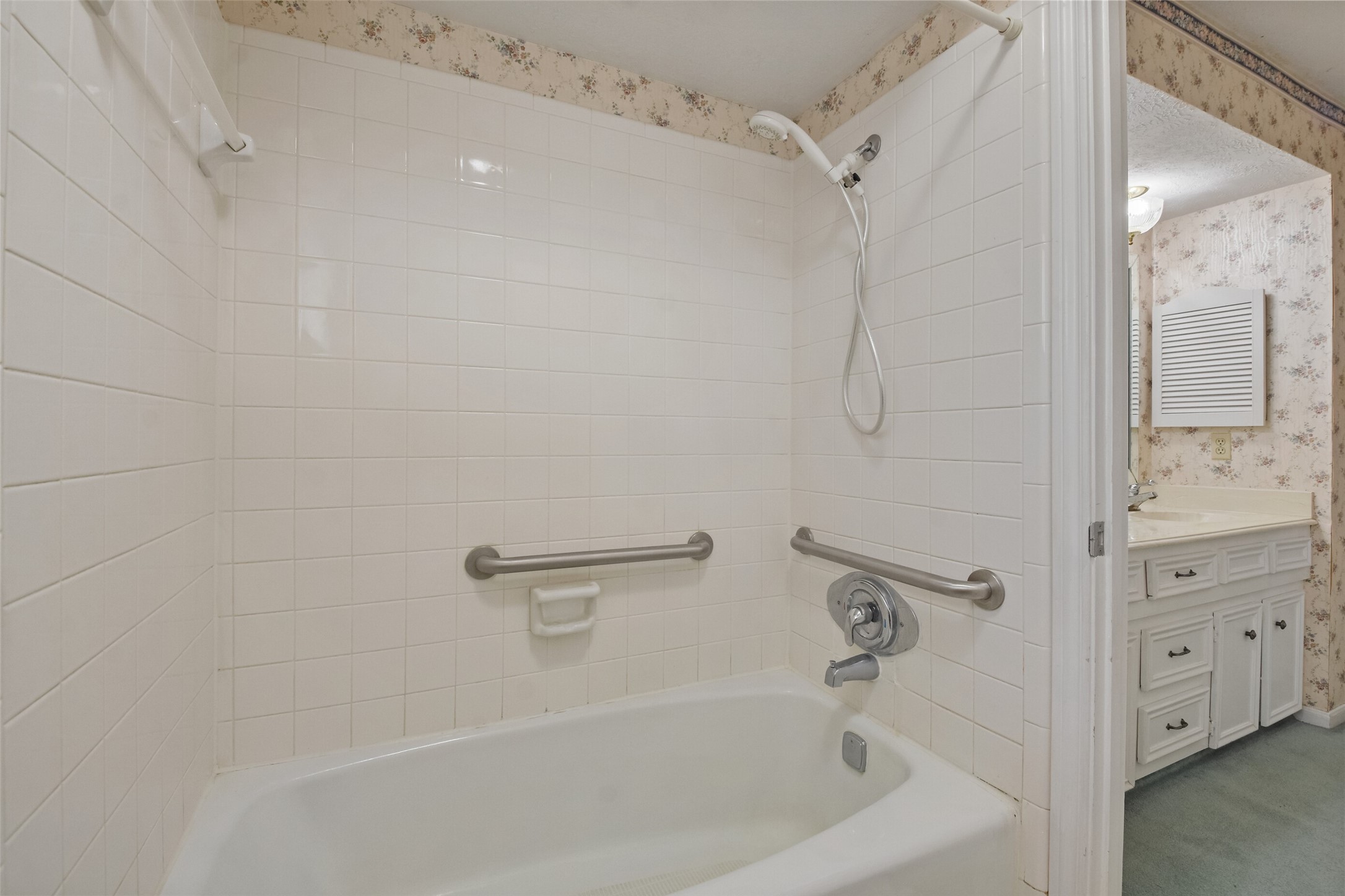 8106 Wimbledon Lane , Houston, TX, 77070 | 58175654 | Realty Texas LLC