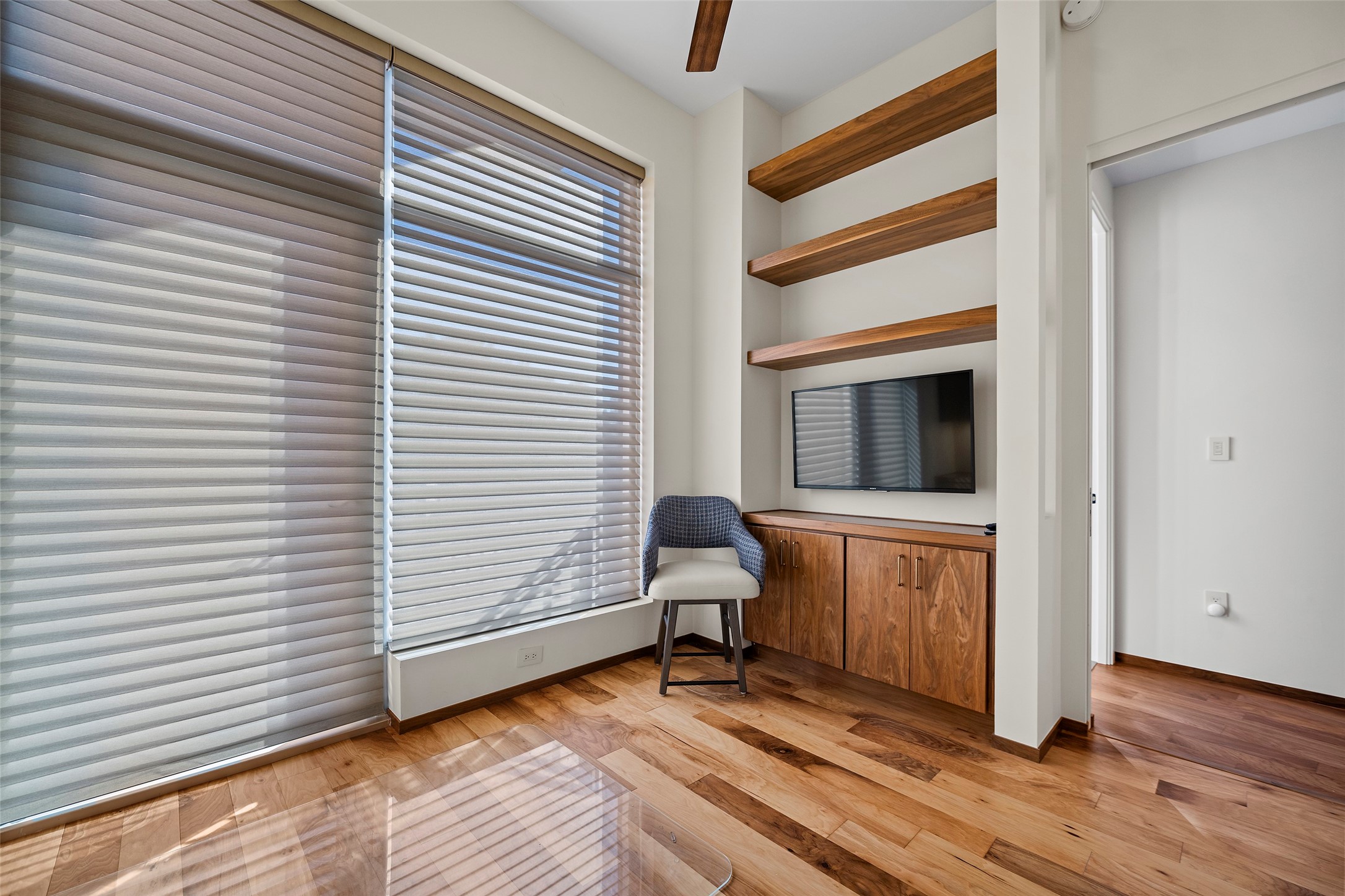 1 Waterway Court 2A , The Woodlands, TX, 77380 | 5091391 | Realty Texas LLC