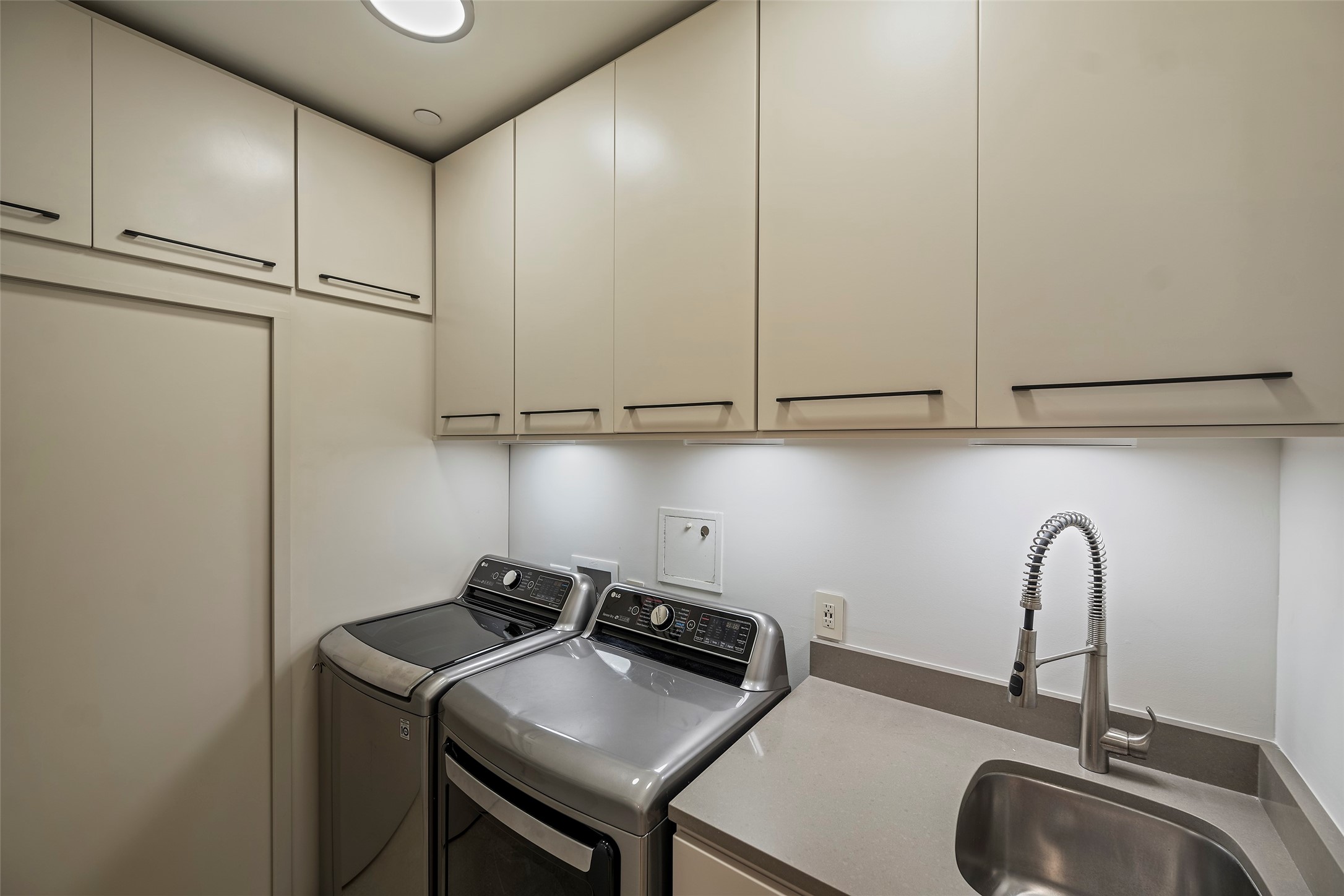 1 Waterway Court 2A , The Woodlands, TX, 77380 | 5091391 | Realty Texas LLC