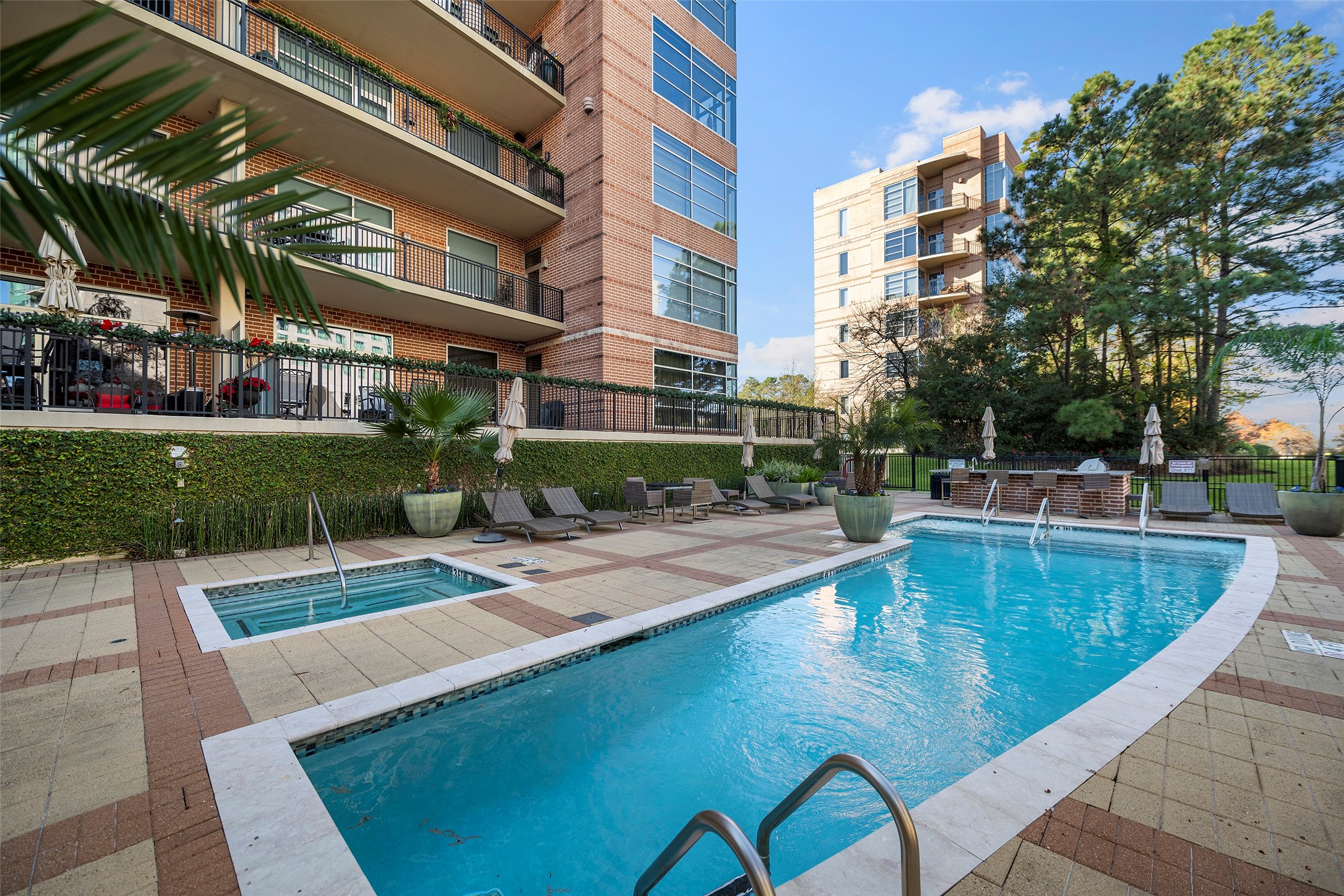 1 Waterway Court 2A , The Woodlands, TX, 77380 | 5091391 | Realty Texas LLC