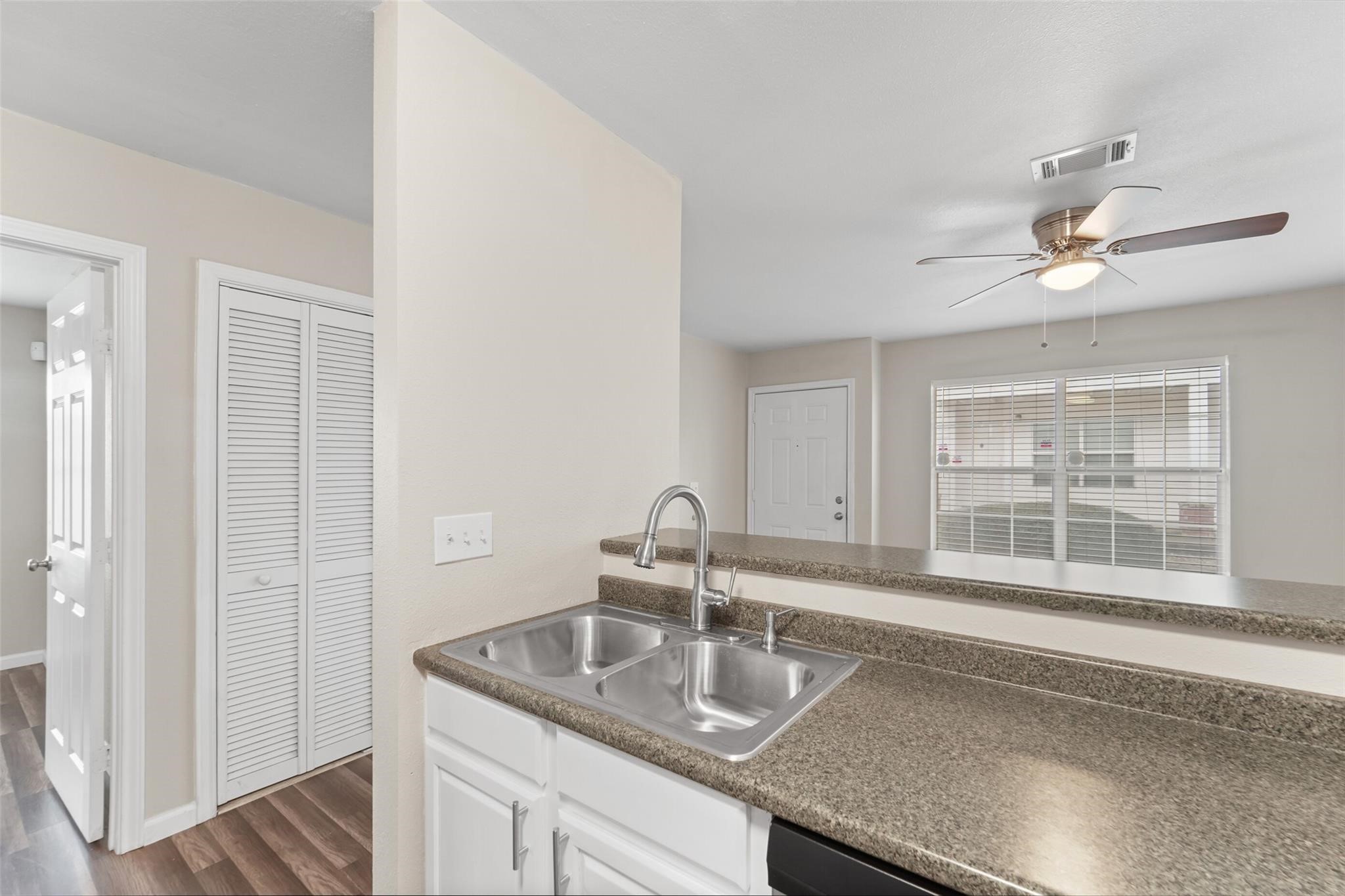 512 Hollyhock Streets 21 , Prairie View, TX, 77484 | 67251276 | Realty Texas LLC