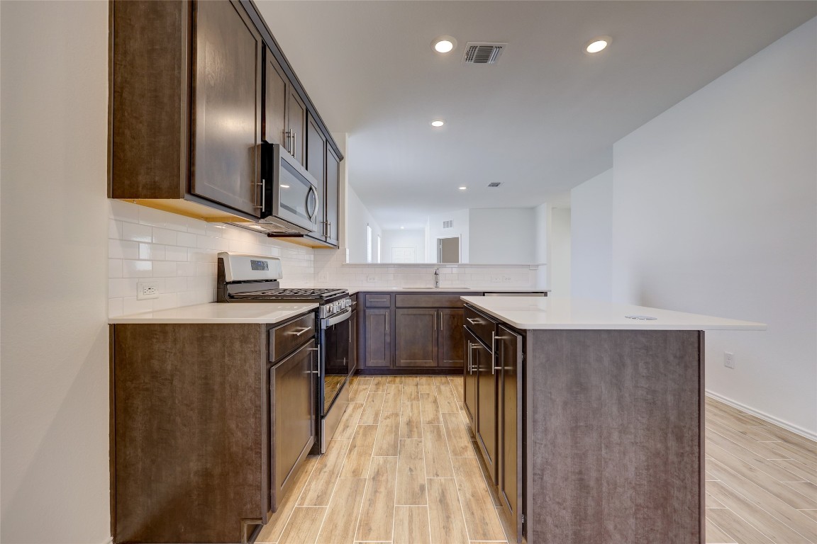 400 Singing Dove Way , Liberty Hill, TX, 78642 | 1126641 | Realty Texas LLC