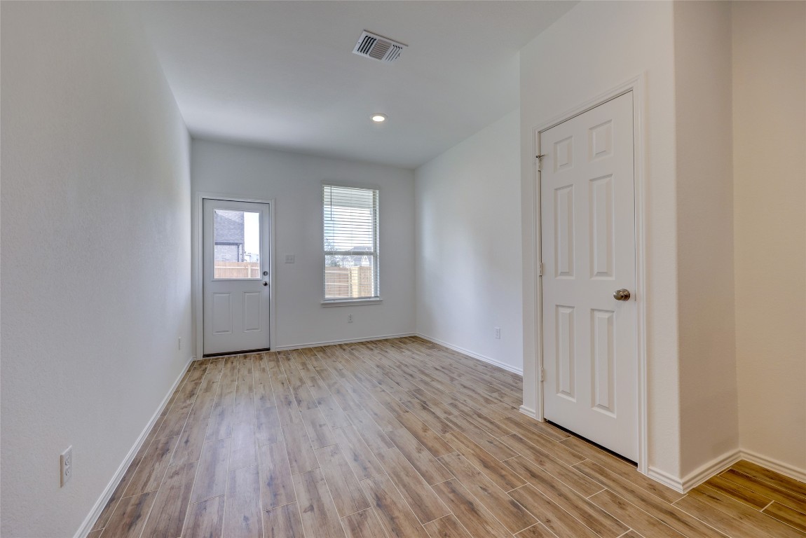 400 Singing Dove Way , Liberty Hill, TX, 78642 | 1126641 | Realty Texas LLC