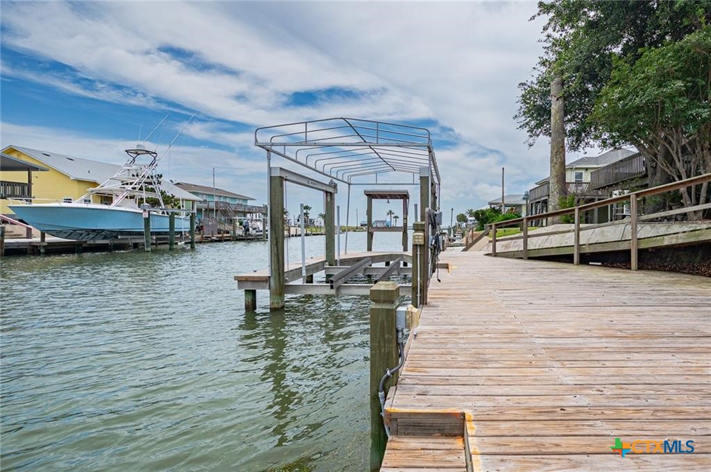 246 Starboard Avenue , Rockport, TX, 78382 | 565296 | Realty Texas LLC