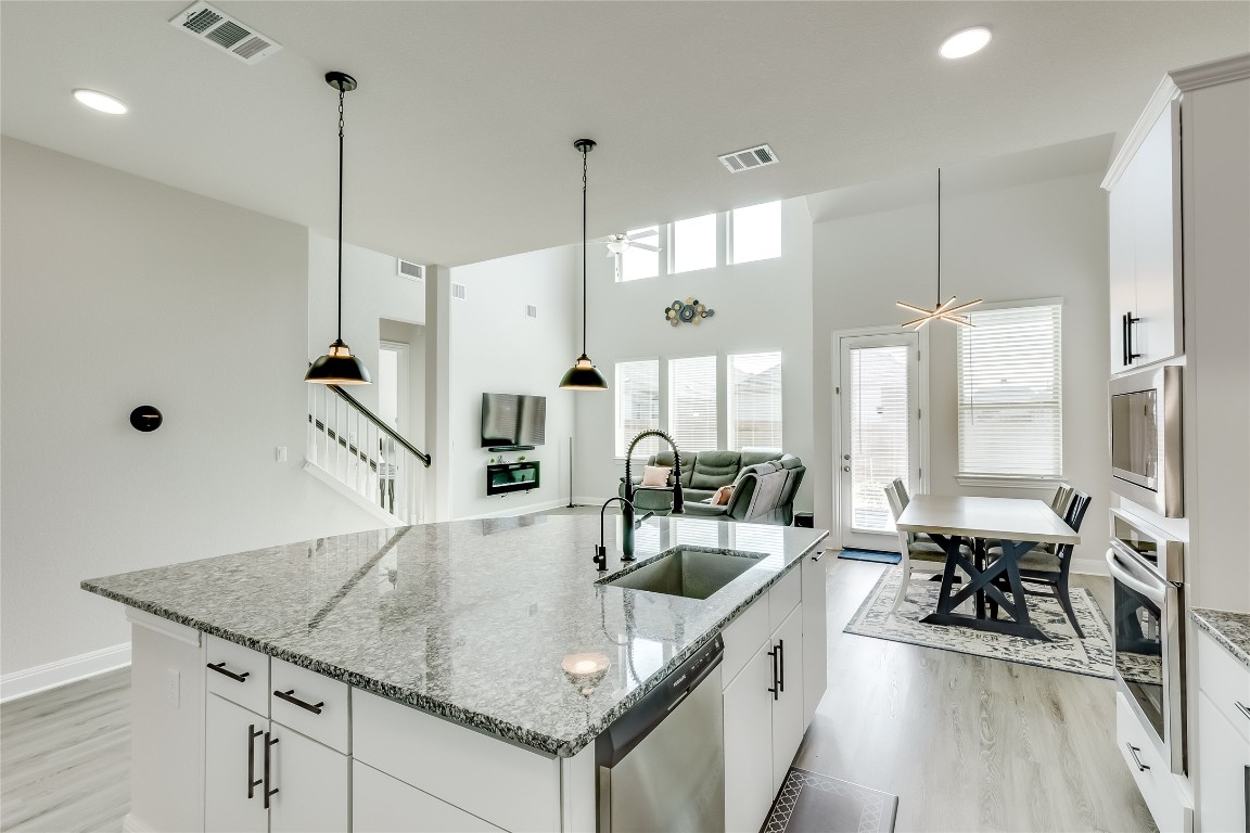 17905 Clairess Lane , Manor, TX, 78653 | 6429950 | Realty Texas LLC