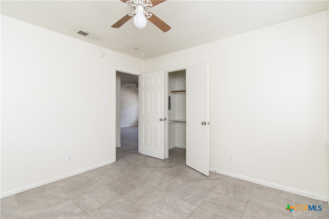 1513 Janis Drive B , Killeen, TX, 76549 | 565241 | Realty Texas LLC