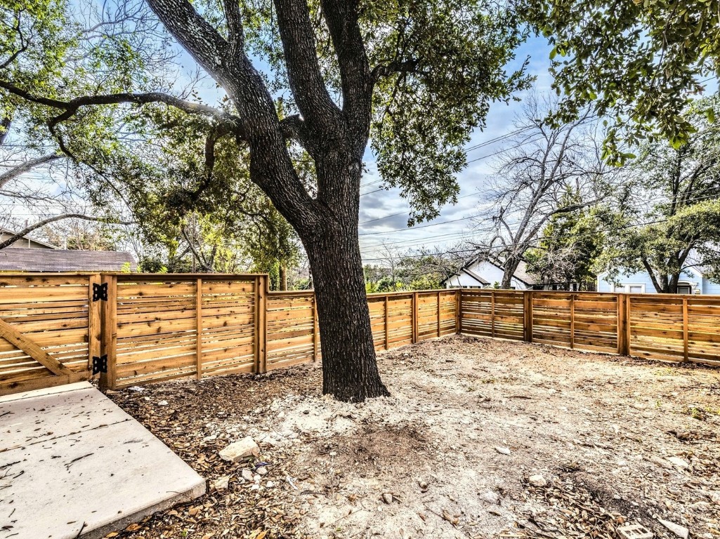 304 Leland Street , Austin, TX, 78704 | 4922063 | Realty Texas LLC