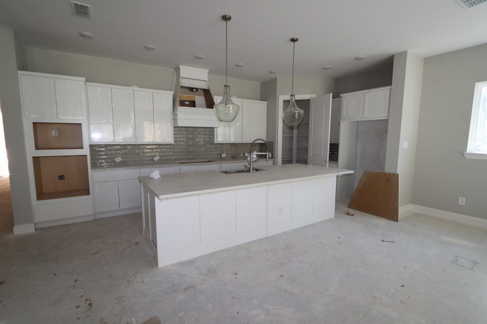 15818 Moran Meadow Street , Conroe, TX, 77302 | 73528100 | Realty Texas LLC