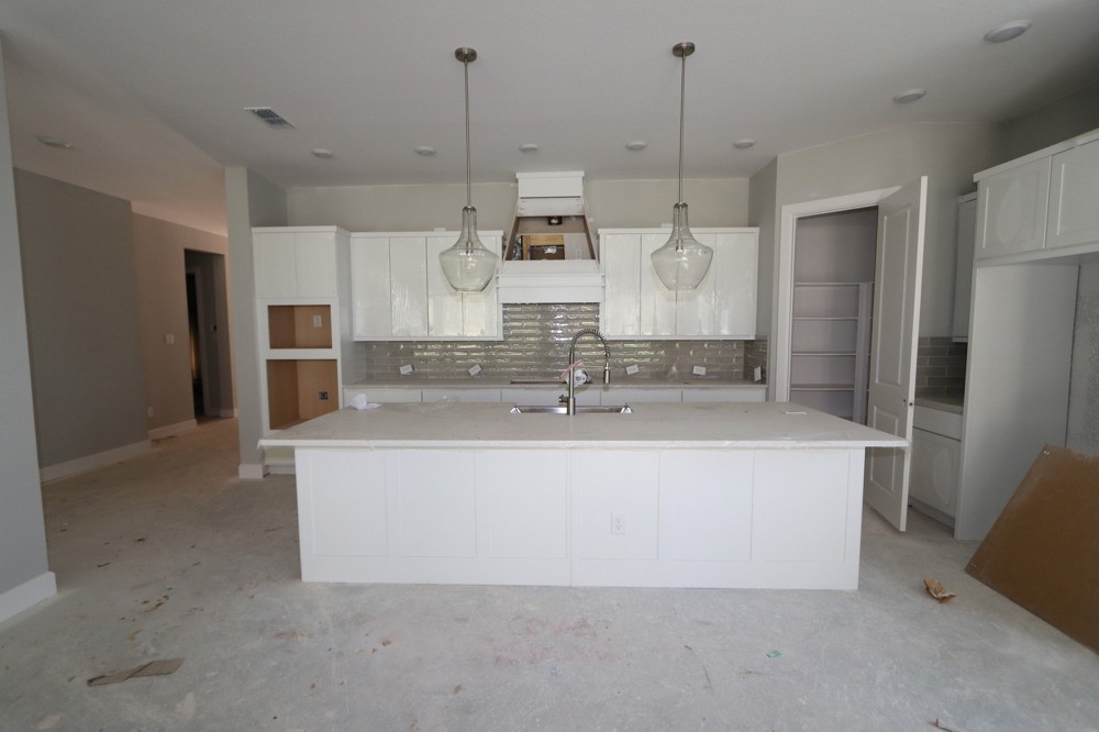 15818 Moran Meadow Street , Conroe, TX, 77302 | 73528100 | Realty Texas LLC