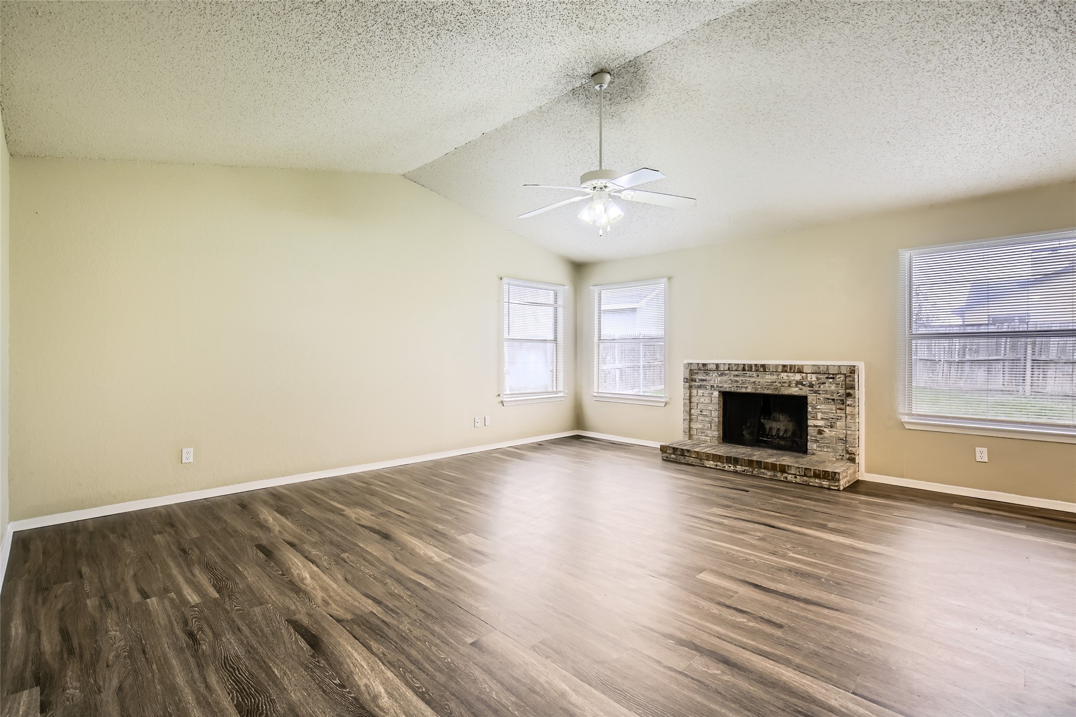 2110 High Summit Drive , Garland, TX, 75041 | 20803686 | Realty Texas LLC