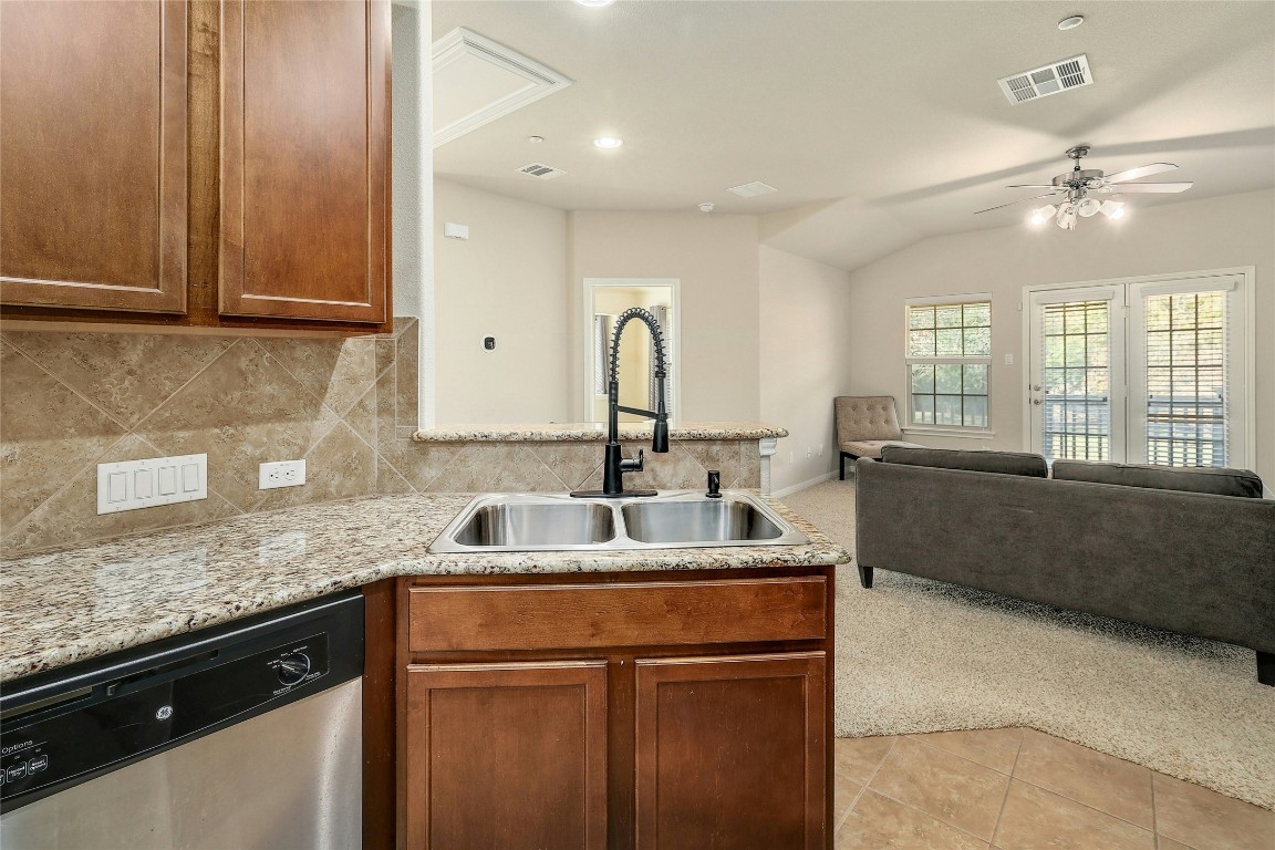 1310 W Parmer Lane 1801 , Austin, TX, 78727 | 2105790 | Realty Texas LLC