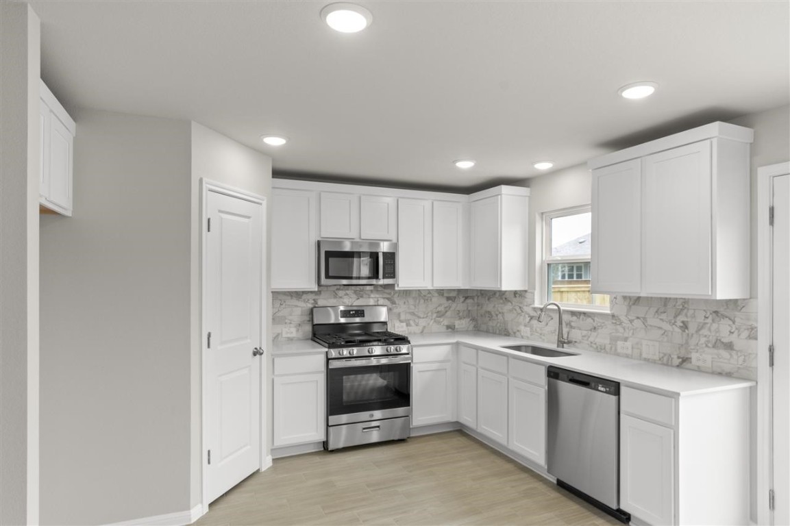 128 Rollingwood Drive, San Marcos, TX, 78666 | 3772517 | Realty Texas LLC
