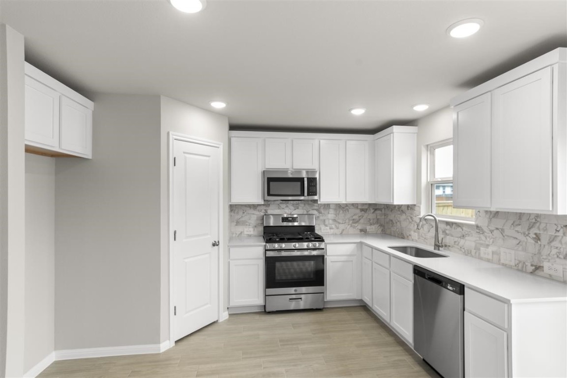 128 Rollingwood Drive, San Marcos, TX, 78666 | 3772517 | Realty Texas LLC