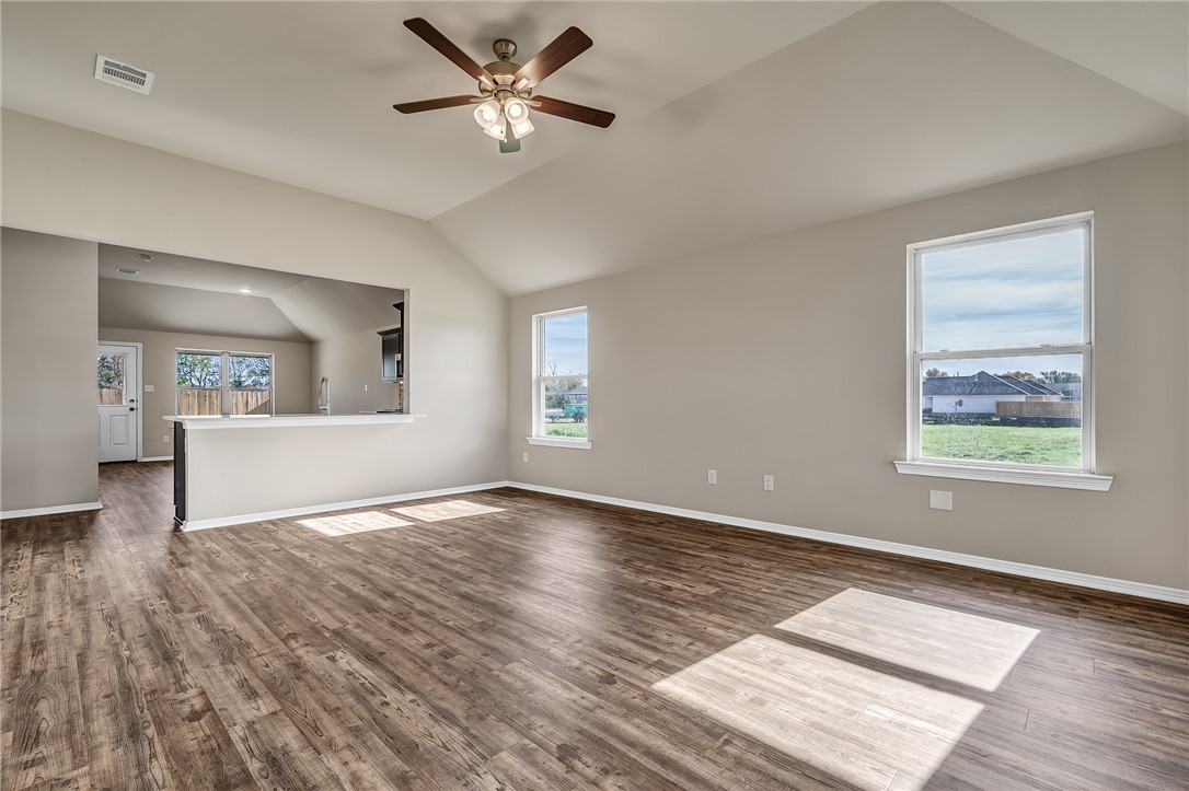 1206 Highgarden Drive , Navasota, TX, 77868 | 24017882 | Realty Texas LLC