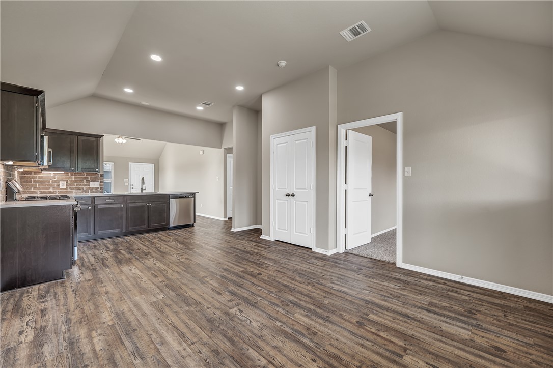 1206 Highgarden Drive , Navasota, TX, 77868 | 24017882 | Realty Texas LLC