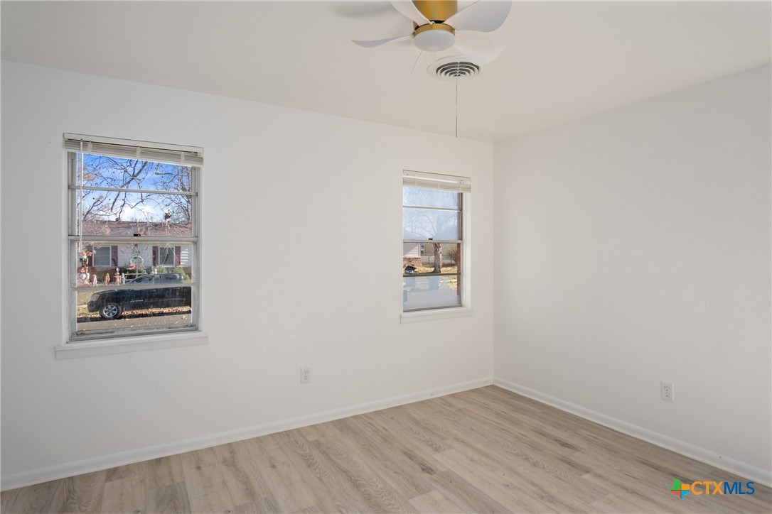 702 S 11th Street , Copperas Cove, TX, 76522 | 565663 | Realty Texas LLC
