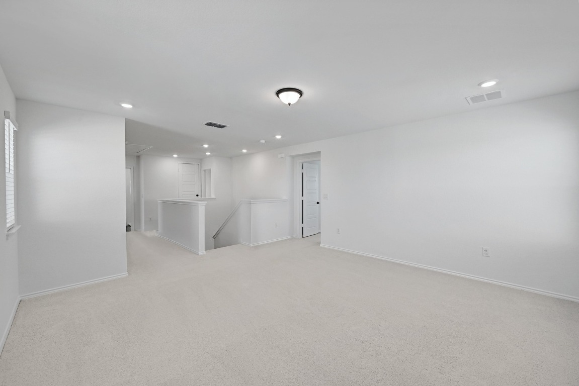 8002 Tranquil Glade Trail , Austin, TX, 78744 | 5705420 | Realty Texas LLC
